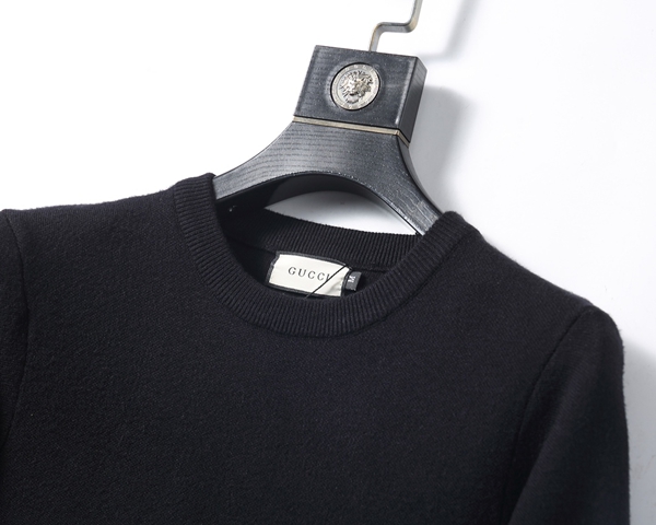 ブランドセーター側面デザイン